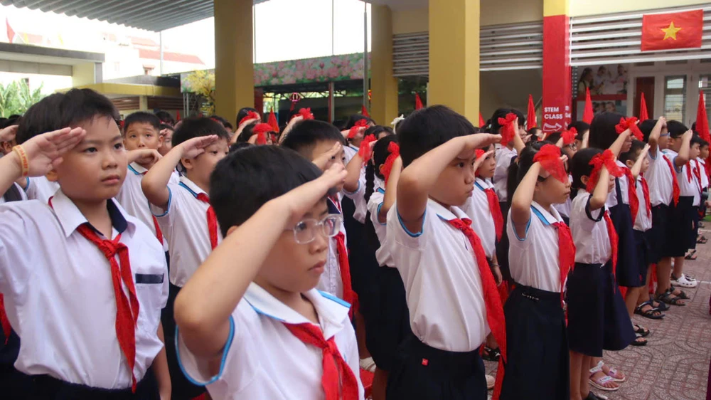 lễ khai giảng 5 (2).jpg