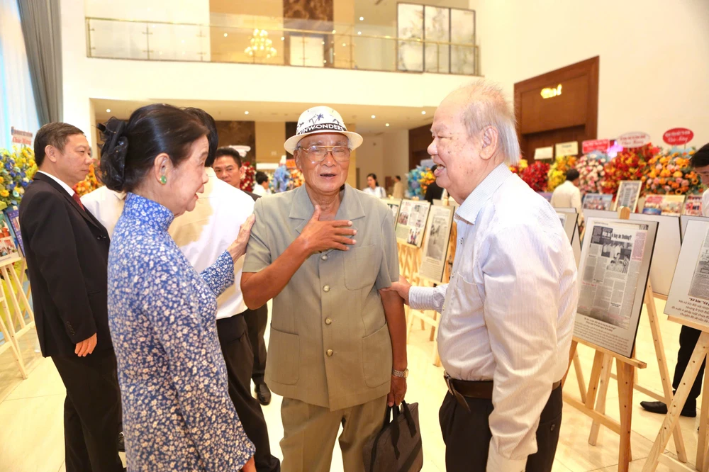 Pháp Luật TP.HCM.jpg