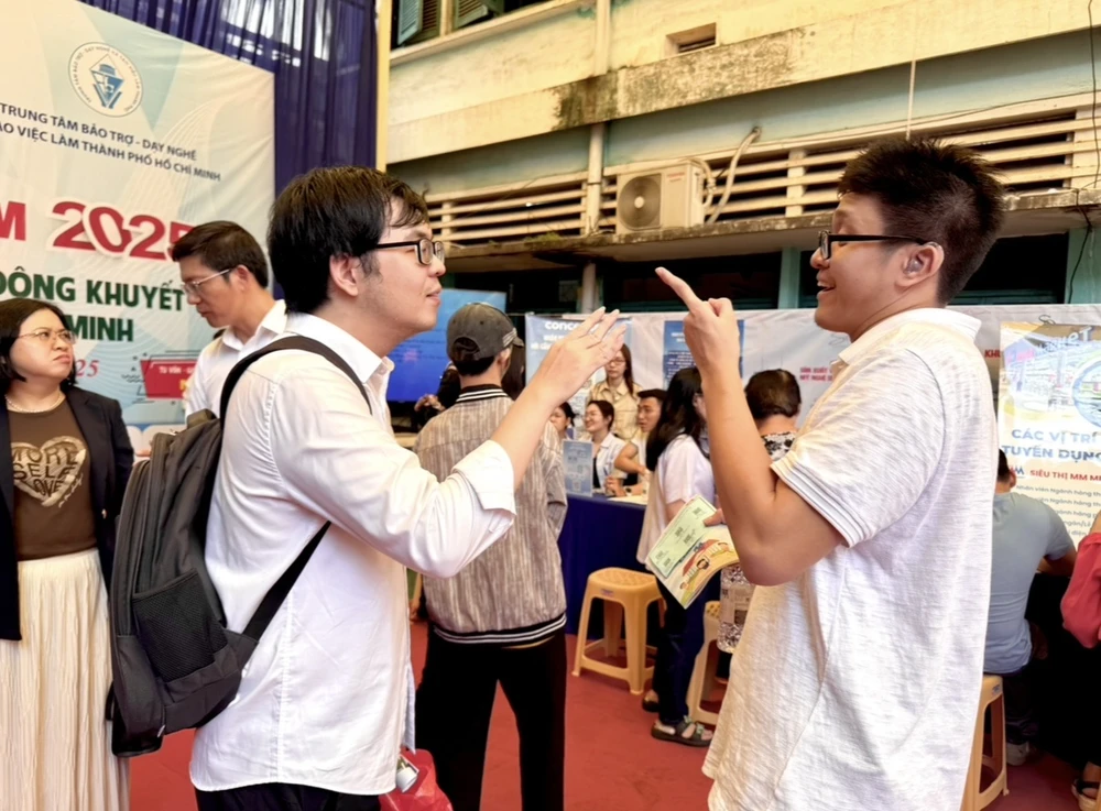 người khuyết tật (3).jpg