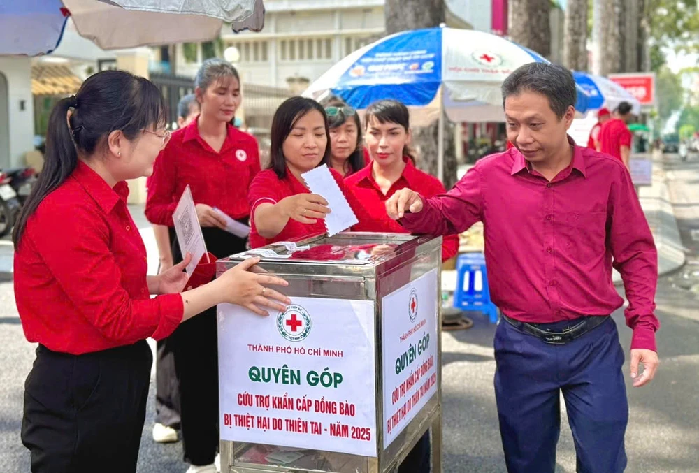 bão số 10 (7).jpg