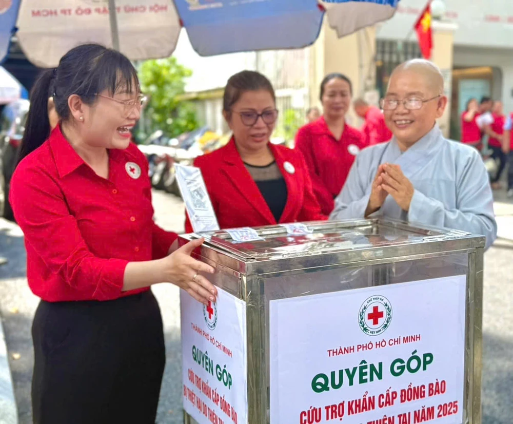 bão số 10 (9).jpg