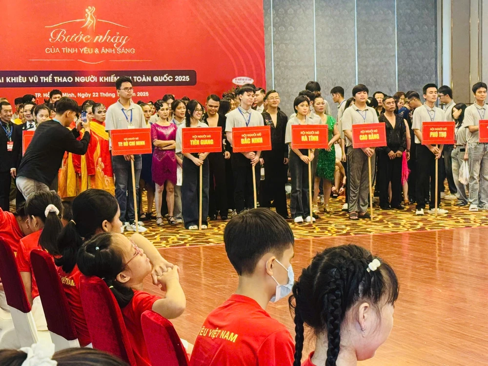 người khiếm thị (33).jpg