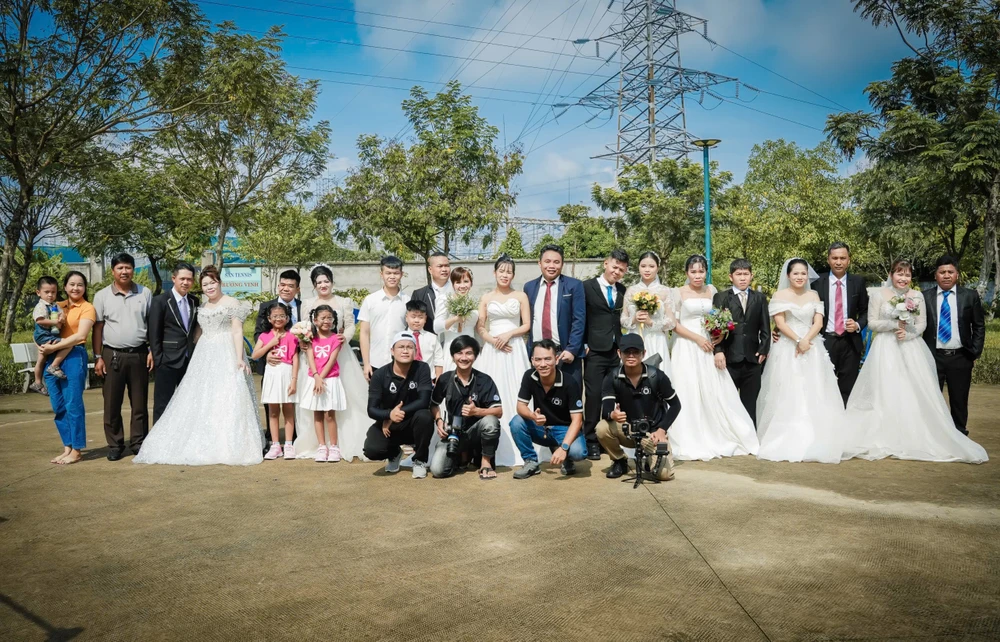 Lễ cưới tập thể (1).jpg