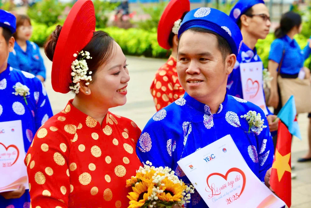 Lễ cưới tập thể 2 (2).jpg