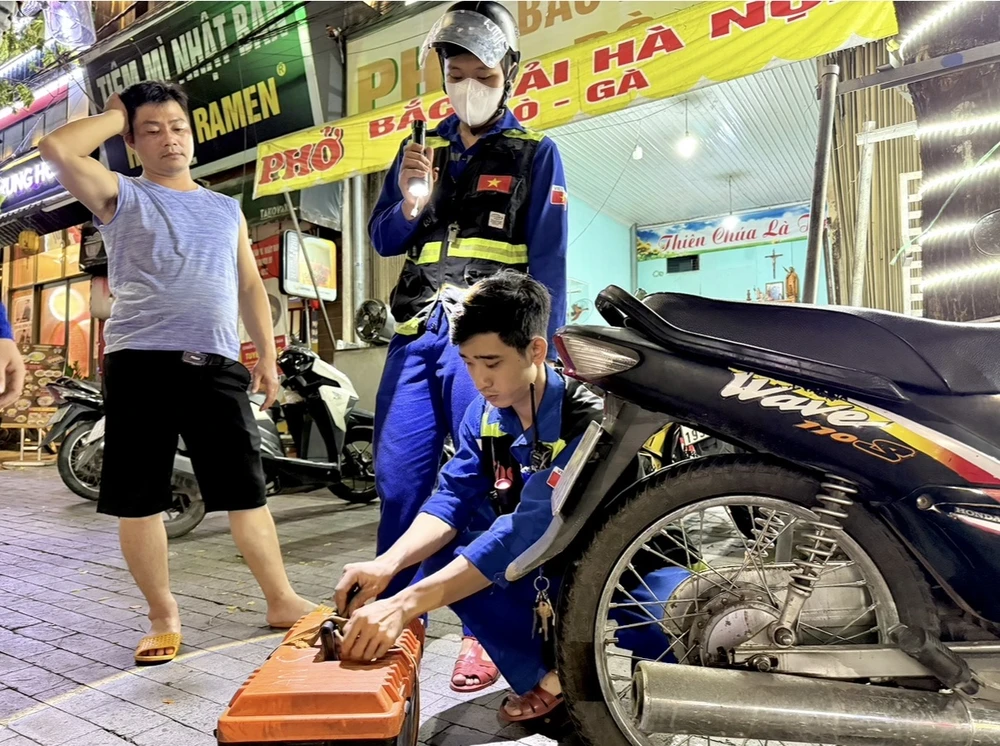 thanh niên tình nguyện (8).jpg