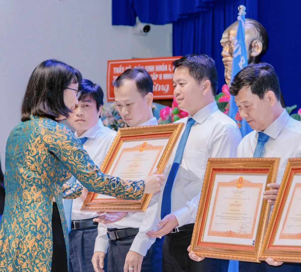 Trường Đại học Sài Gòn (2).jpg