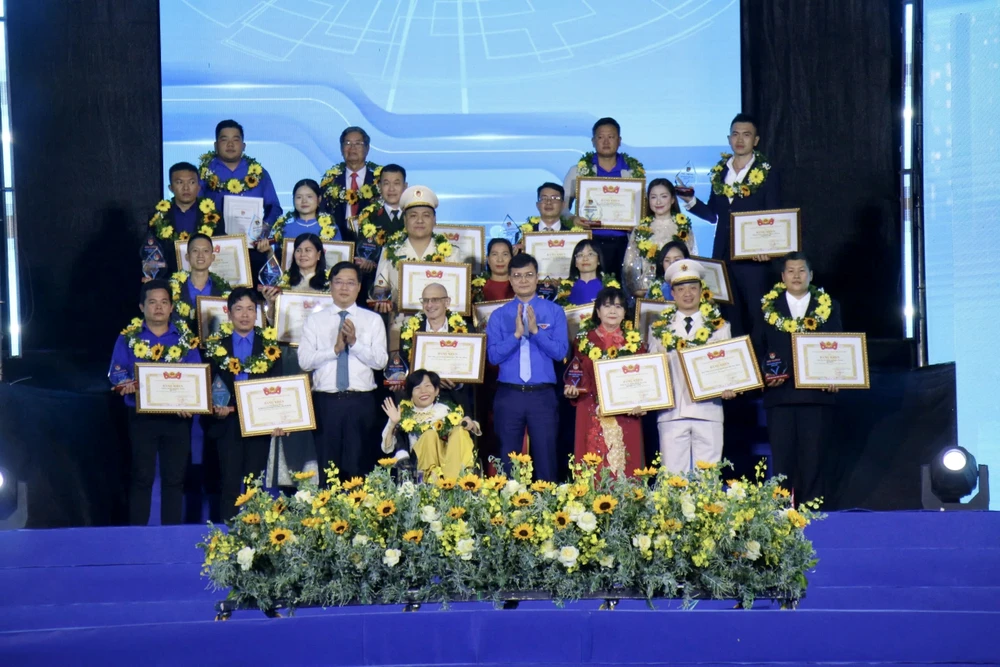 Tình nguyện Quốc gia (3).jpg