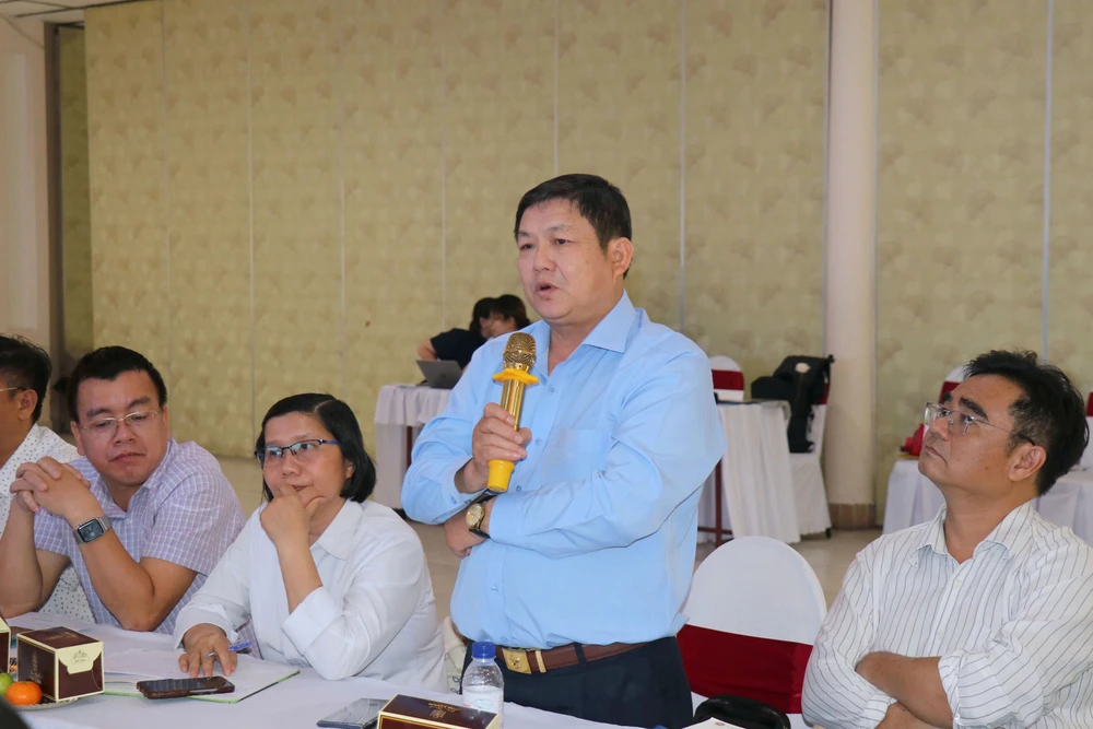 giấy tờ tùy thân.jpg