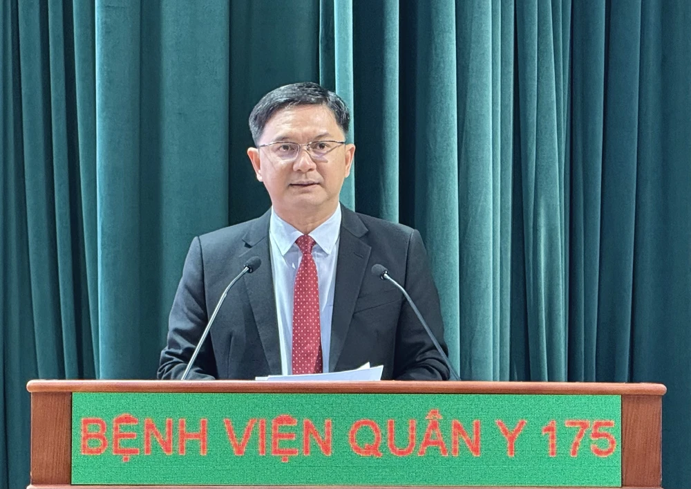 Huân chương Lao động hạng Ba (1).jpg