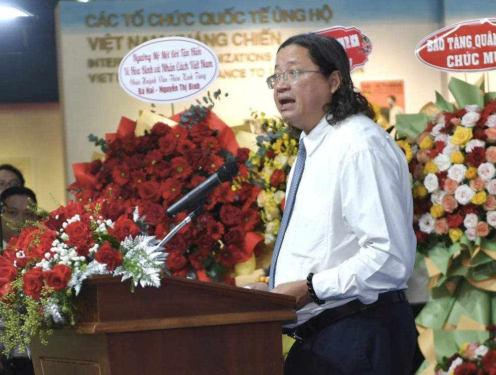 Nguyễn Thị Bình (11).jpg