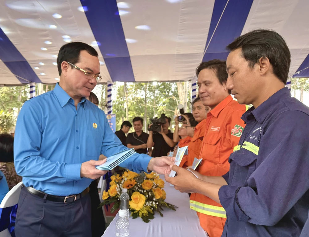 người lao động (9).jpg