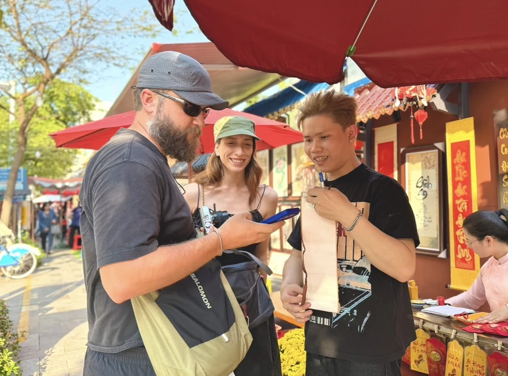 Tết Việt (3).jpg