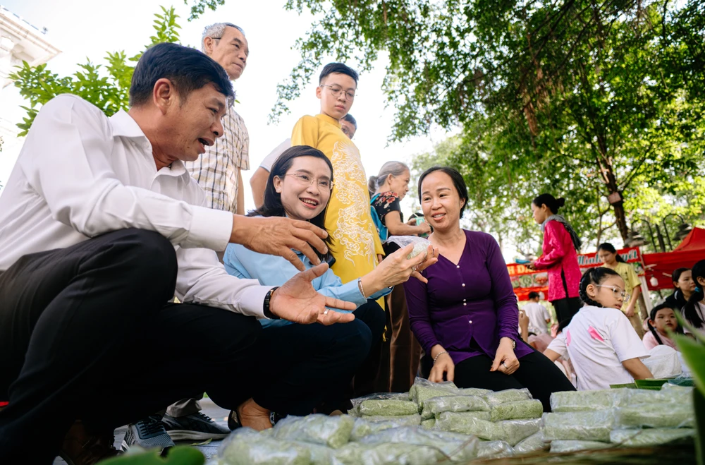 chăm lo Tết (23).jpg