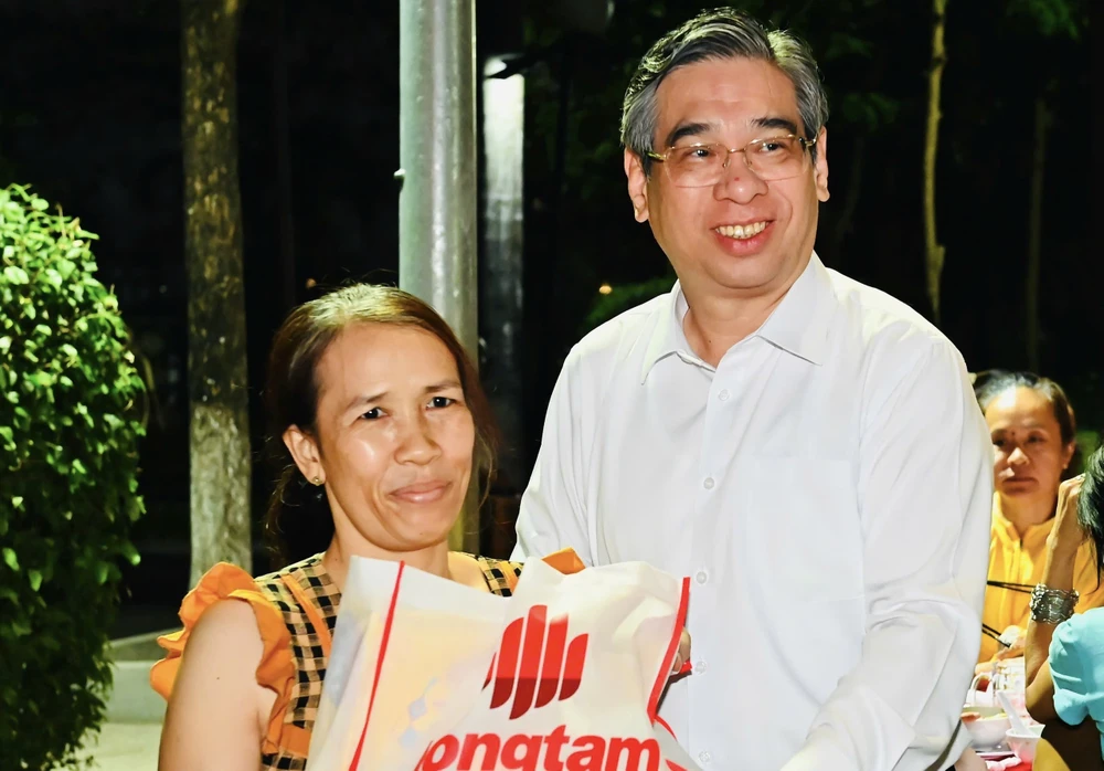 chăm lo Tết (24).jpg