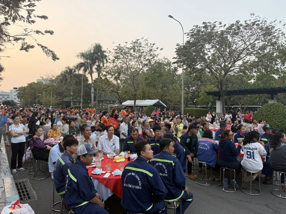 chăm lo Tết (26).jpg