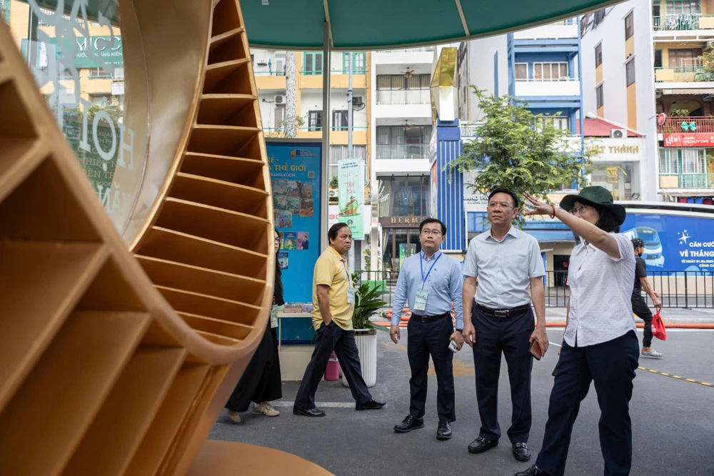 đường sách (9).jpg