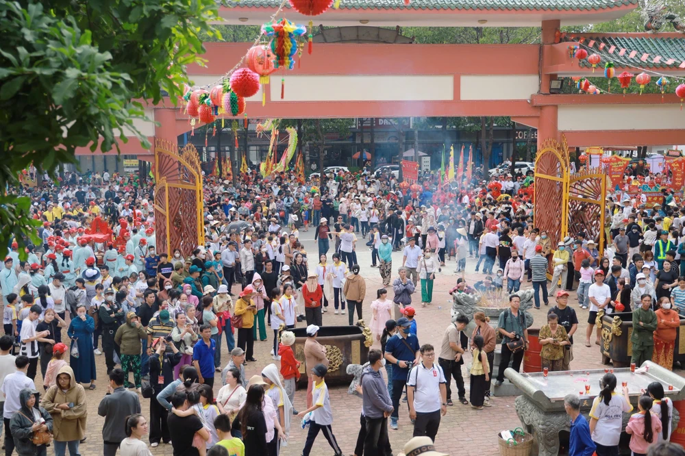 cộ Bà Thiên Hậu (5).jpg