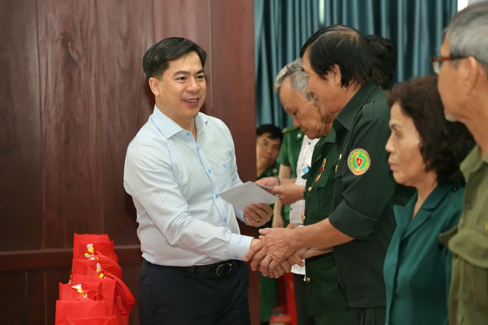 Lực lượng TNXP (3).jpg