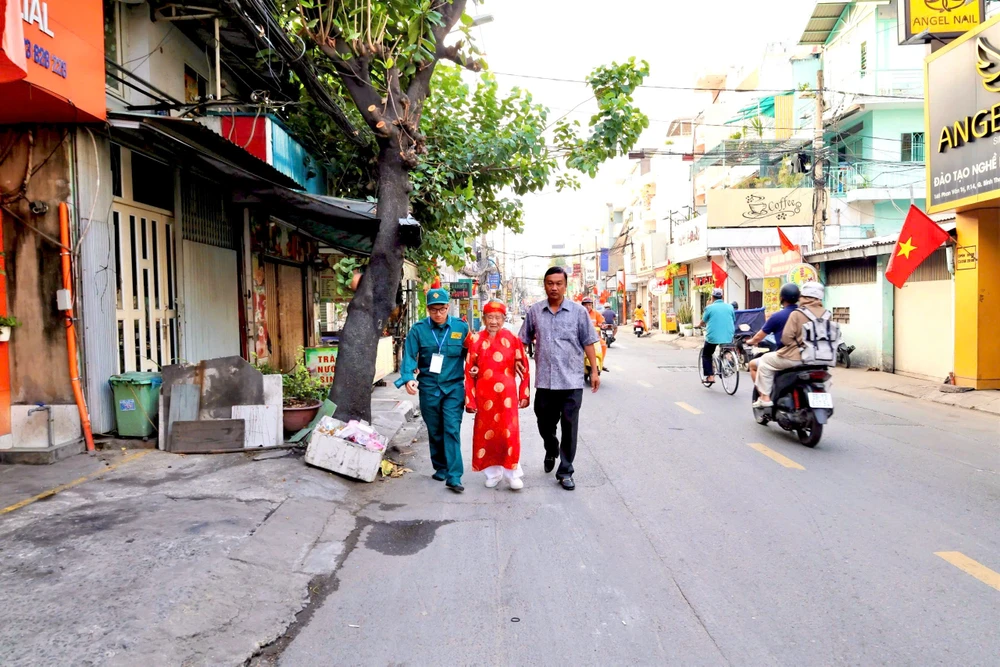 Nguyễn Đình Tư (13).jpg