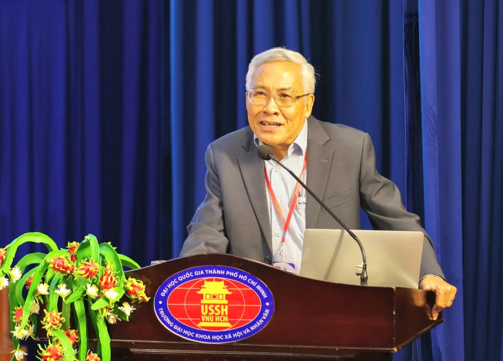 Phan Châu Trinh (4).jpg