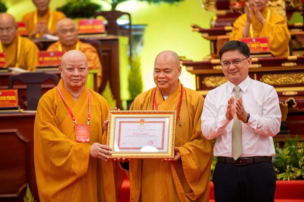 đại hội 11 (12).jpg