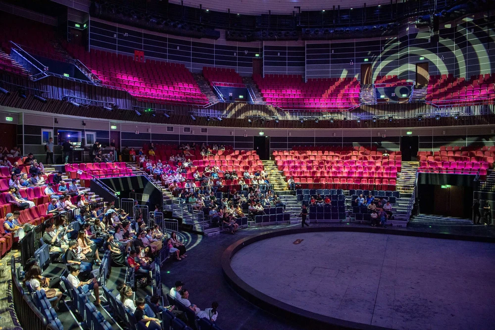 rạp xiếc (5).jpg