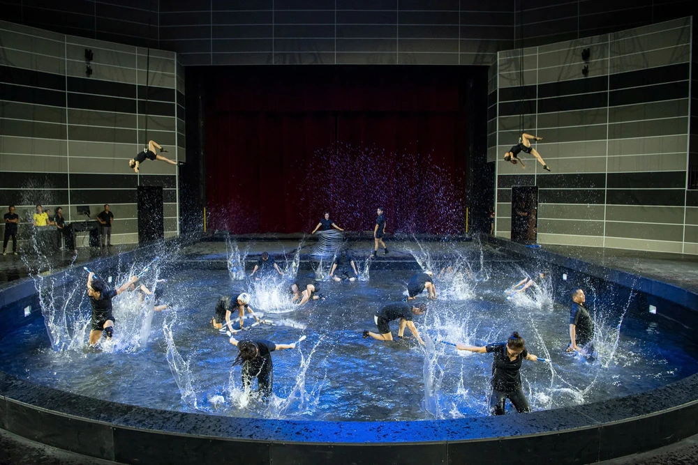 rạp xiếc (8).jpg