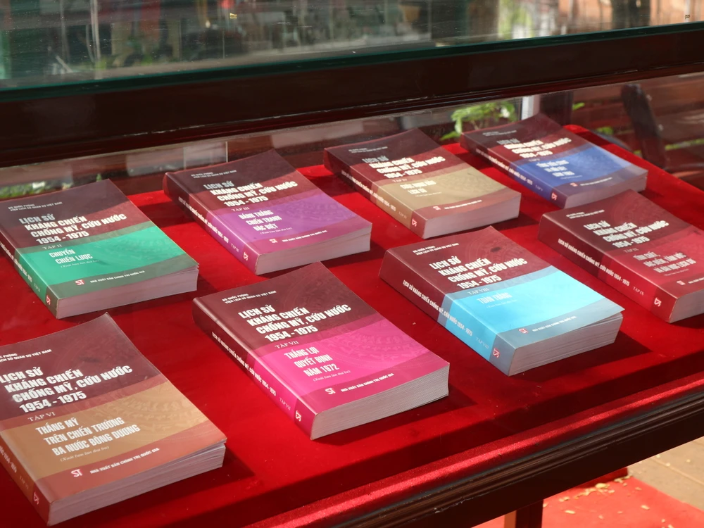 đường sách (3).JPG