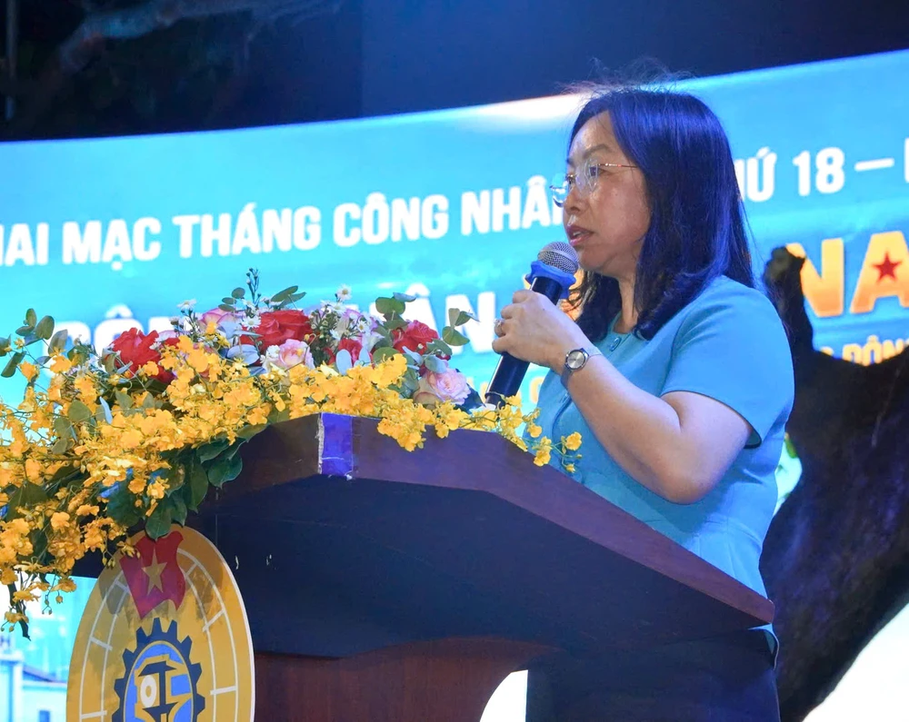 Tháng Công nhân (7).jpg