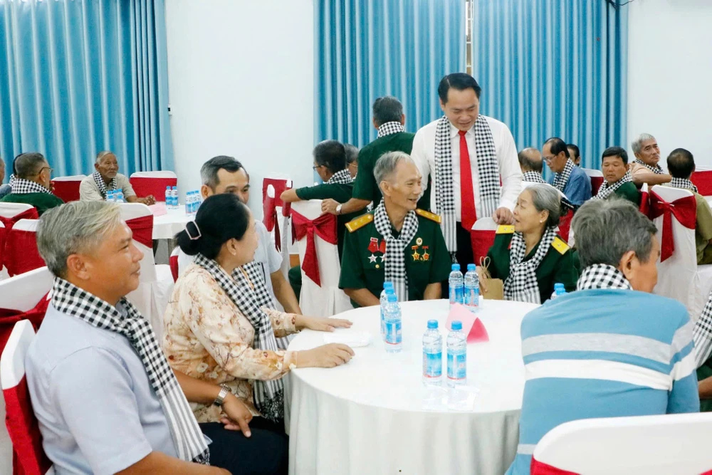 người có công (9).jpg