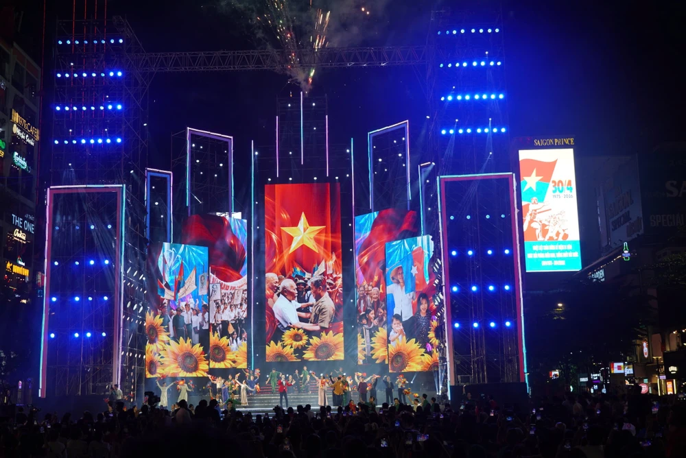 Tình ca Đất nước (8).jpg