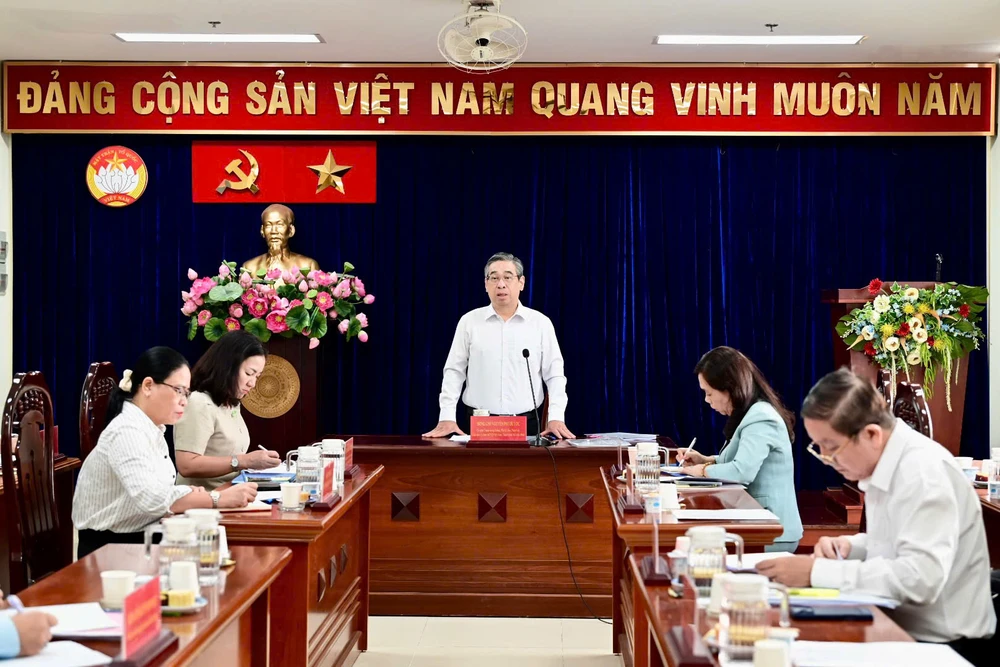 nhân đạo (1).jpg