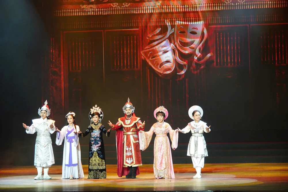 cải lương (1).jpg