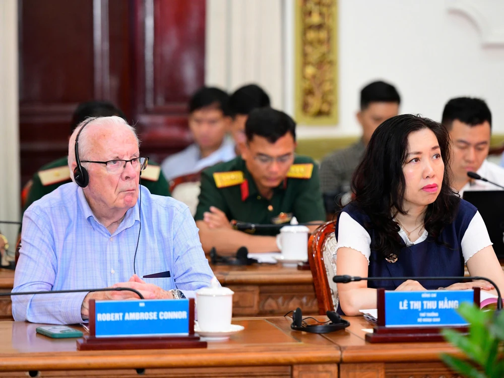 Lê Thị Riêng (4).jpg