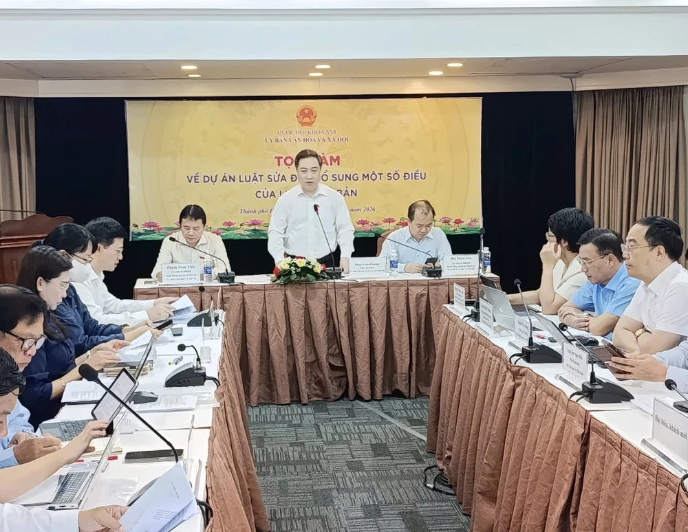 Luật Xuất bản, (2).jpg