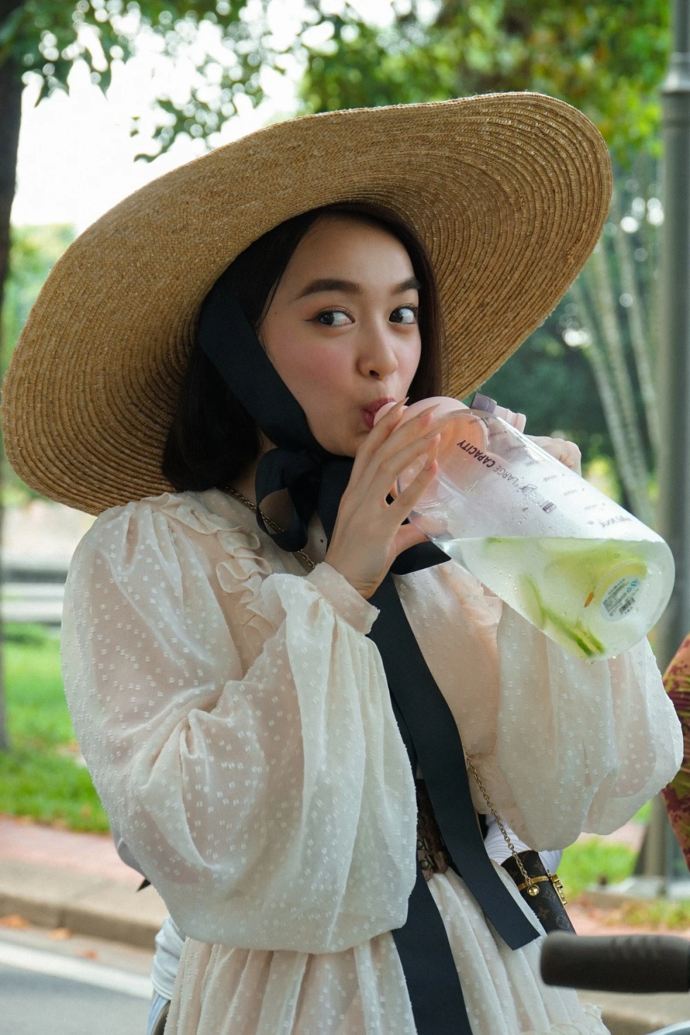 Cuộc lột xác thần tốc của dàn cast 'Gái già lắm chiêu V' ảnh 1 Cuộc lột xác thần tốc của dàn cast 'Gái già lắm chiêu V' ảnh 1