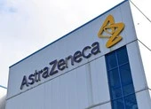 Thuốc AstraZeneca 'giảm phân nửa nguy cơ tử vong' do COVID-19