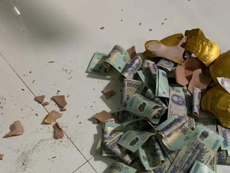 Ngày 16-10: Hơn 138 triệu đồng hỗ trợ đồng bào miền Trung ảnh 1