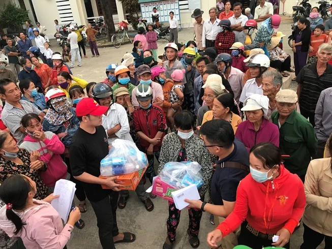 Ngày 3-11: Danh sách bạn đọc hỗ trợ đồng bào miền Trung ảnh 1