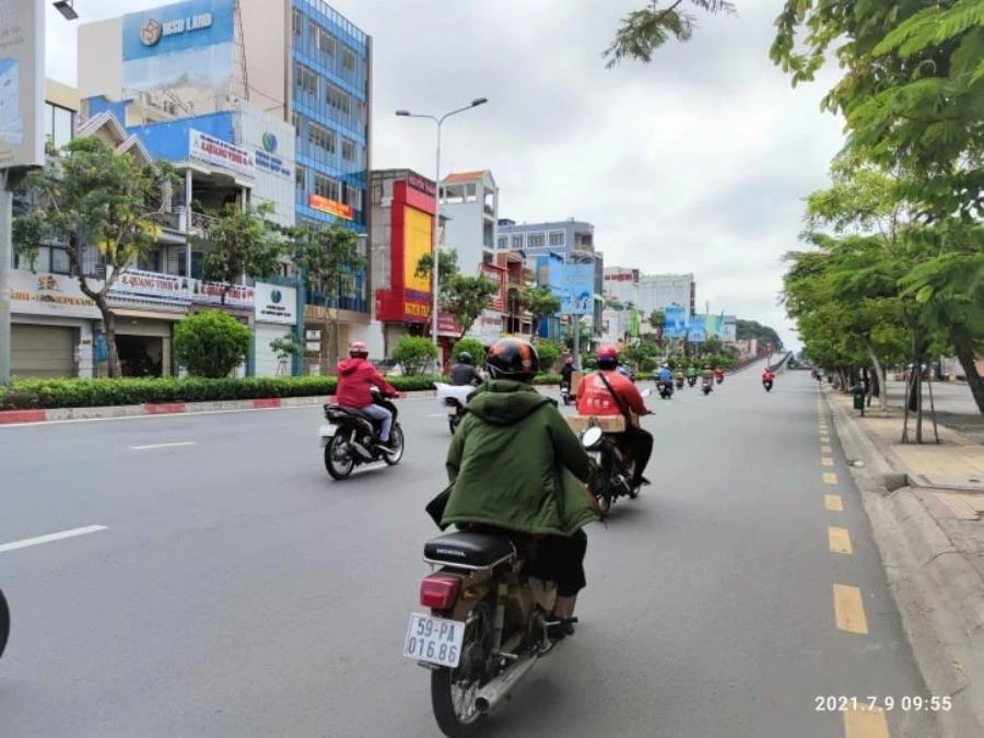 TP.HCM: Những trường hợp nào là thật sự cần thiết được ra khỏi nhà? ảnh 1