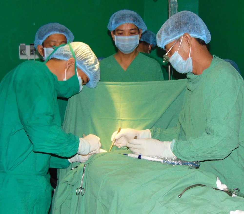 phẫu thuật ở BV quận 12