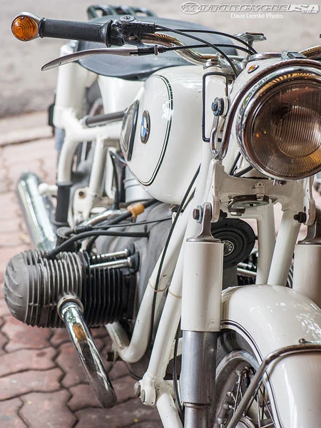 Chủ bộ sưu tập môtô 'khủng' tại Hà thành lên 'báo Tây' 12