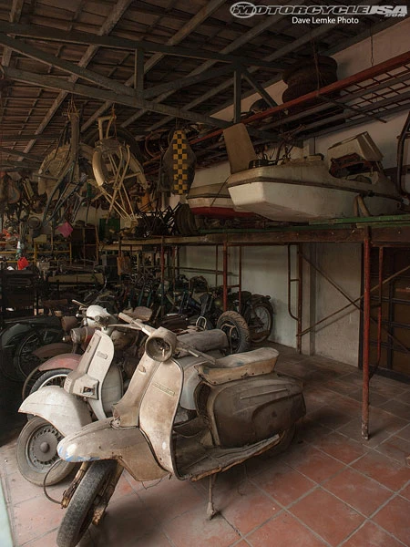 Chủ bộ sưu tập môtô 'khủng' tại Hà thành lên 'báo Tây' 13