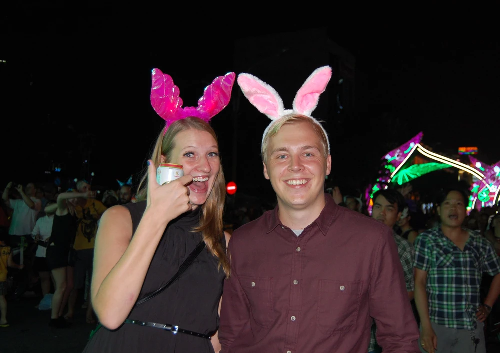 Người dân TP.HCM đón năm mới ảnh 16