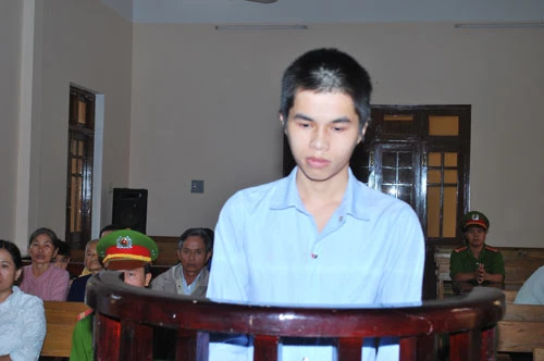 Hiếp dâm trẻ em lãnh án 3 năm tù giam