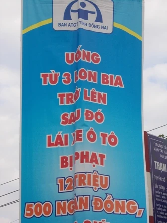 Du xuân 2014: Những điều vui, buồn… cười! ảnh 2