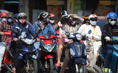 Nhiễm độc da do ánh nắng ảnh 1