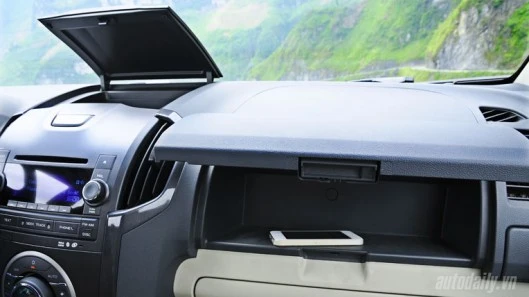 Làm gì khi ắc quy ôtô bỗng dưng “chết” sau 1 đêm? ảnh 3