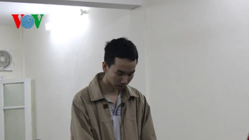 Tại phiên tòa, Nguyễn Văn Đạt khai nhận toàn bộ hành vi phạm tội của mình