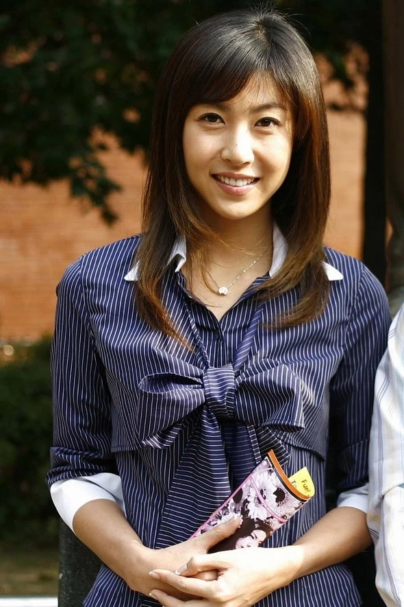 Á hậu "bán dâm" Hàn Quốc tiếp tục hầu tòa ảnh 6